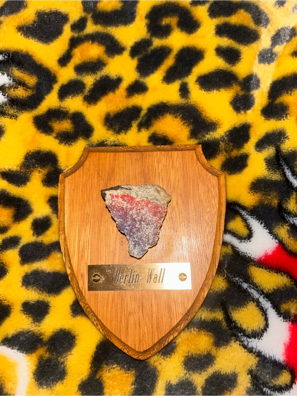 Berlin Wall Commemorative Plaque - Red and Gray Fragment